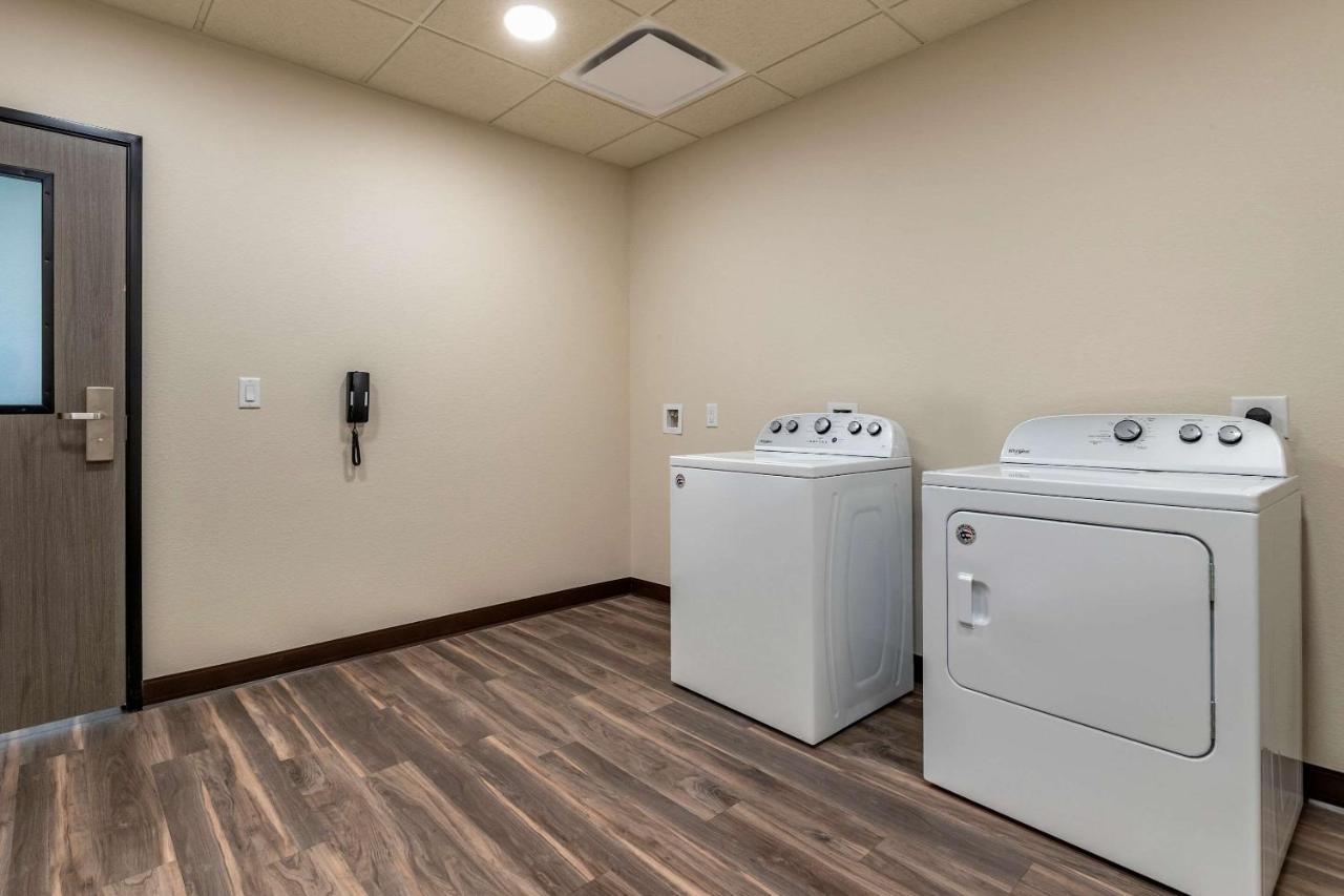Sleep Inn Waukee-West Des Moines Екстериор снимка